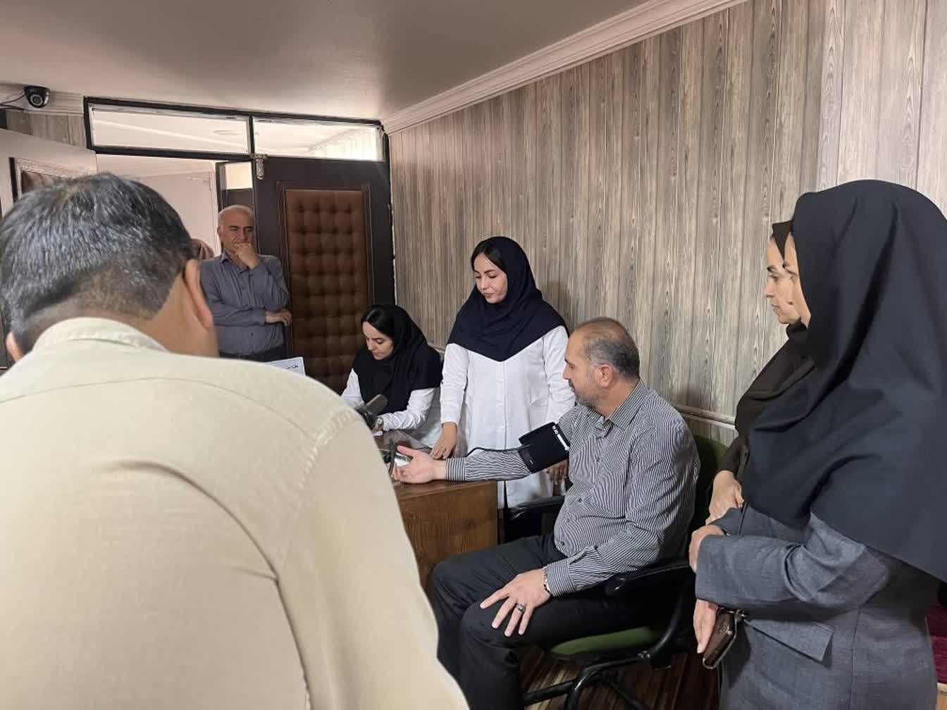 انجام خطر سنجی قلبی عروقی کارکنان فرمانداری گچساران 